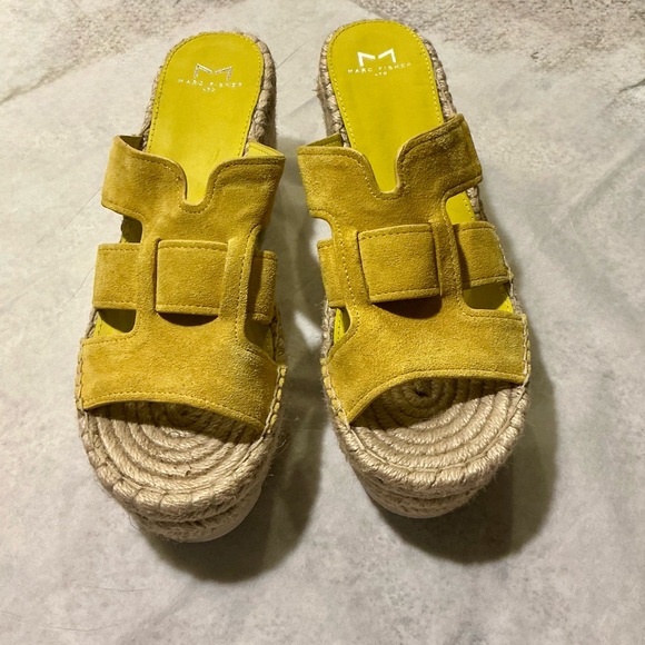 Marc Fisher LTD Robyn Espadrille Sandal Yellow Suede Juke Wedge Platform Size 9 - Picture 7 of 13